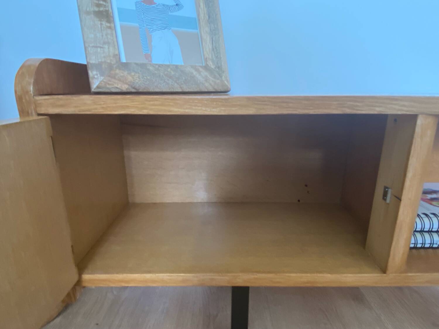 Vintage sideboard (shallow)