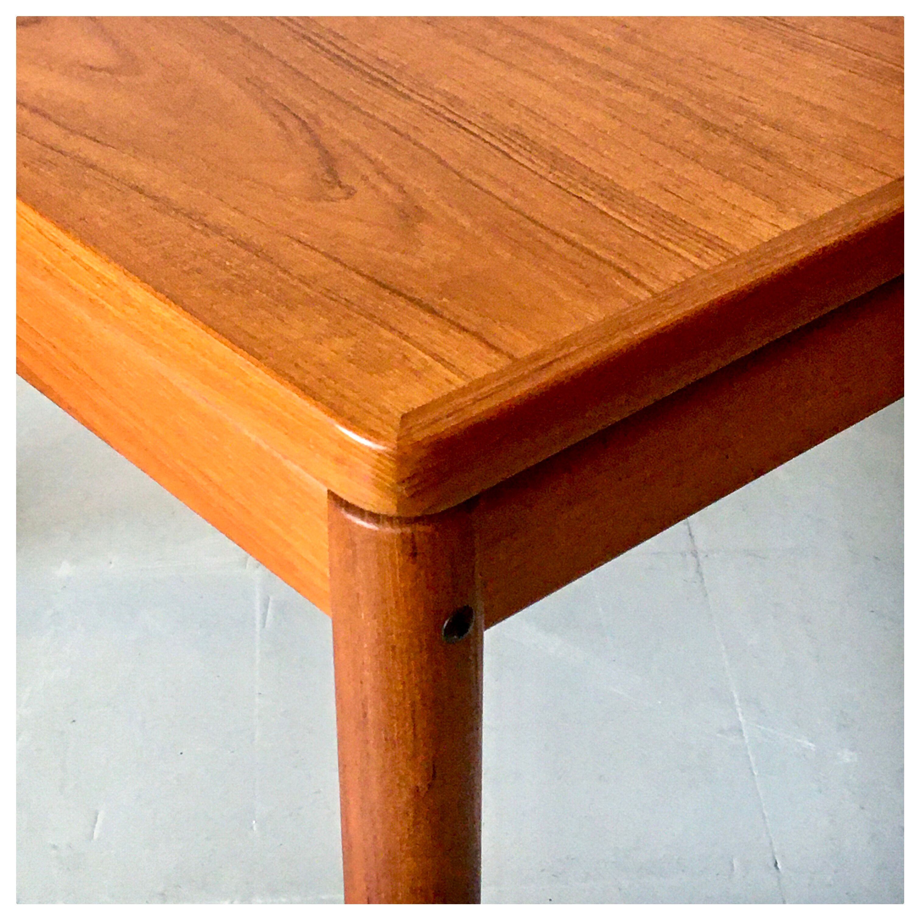 Table de salon Scandinave par Trioh