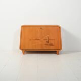 Scandinavian 1940s elm cabinet with inlay