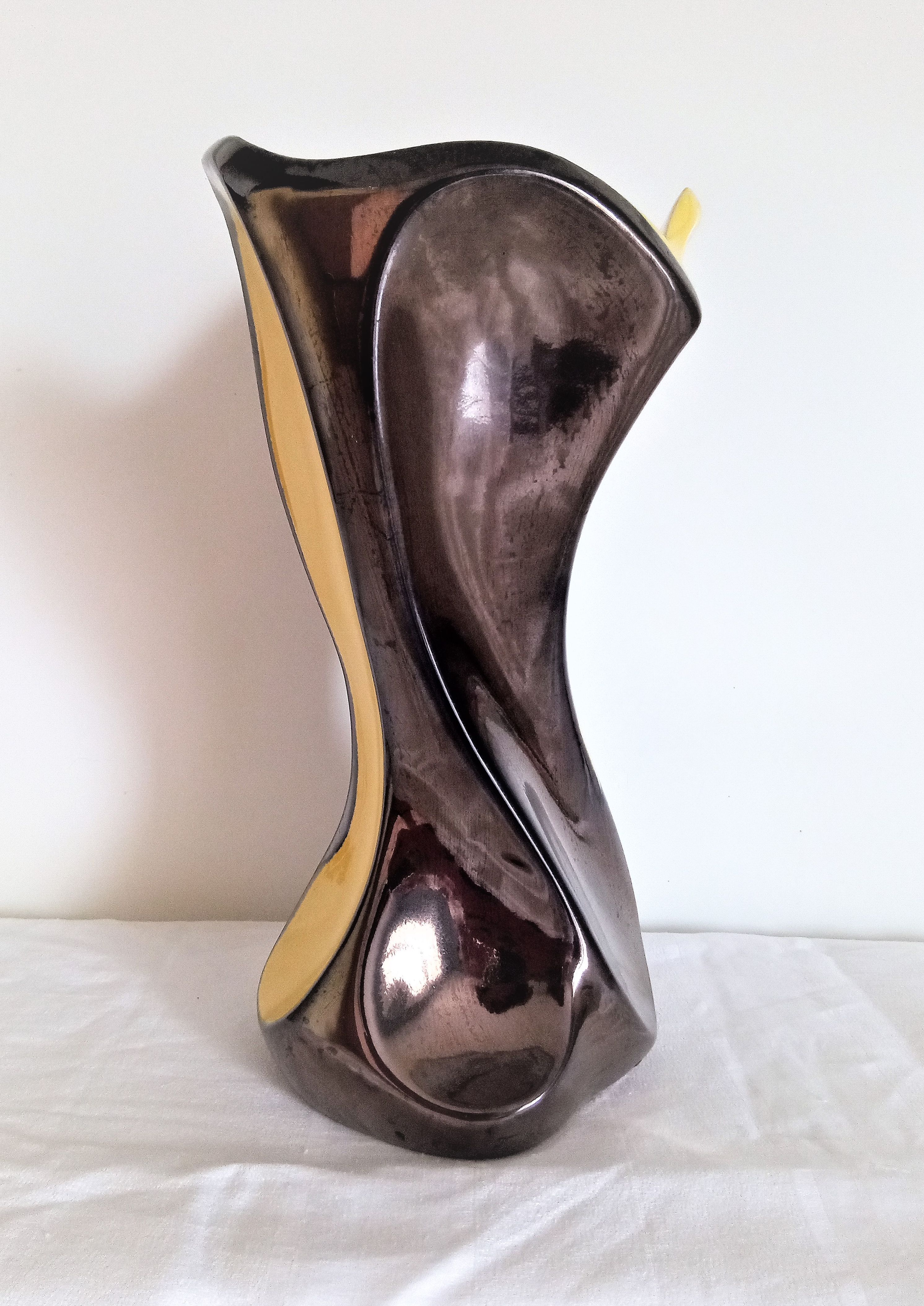 Art Deco vase in two-tone glazed ceramic (black/yellow), signed and numbered