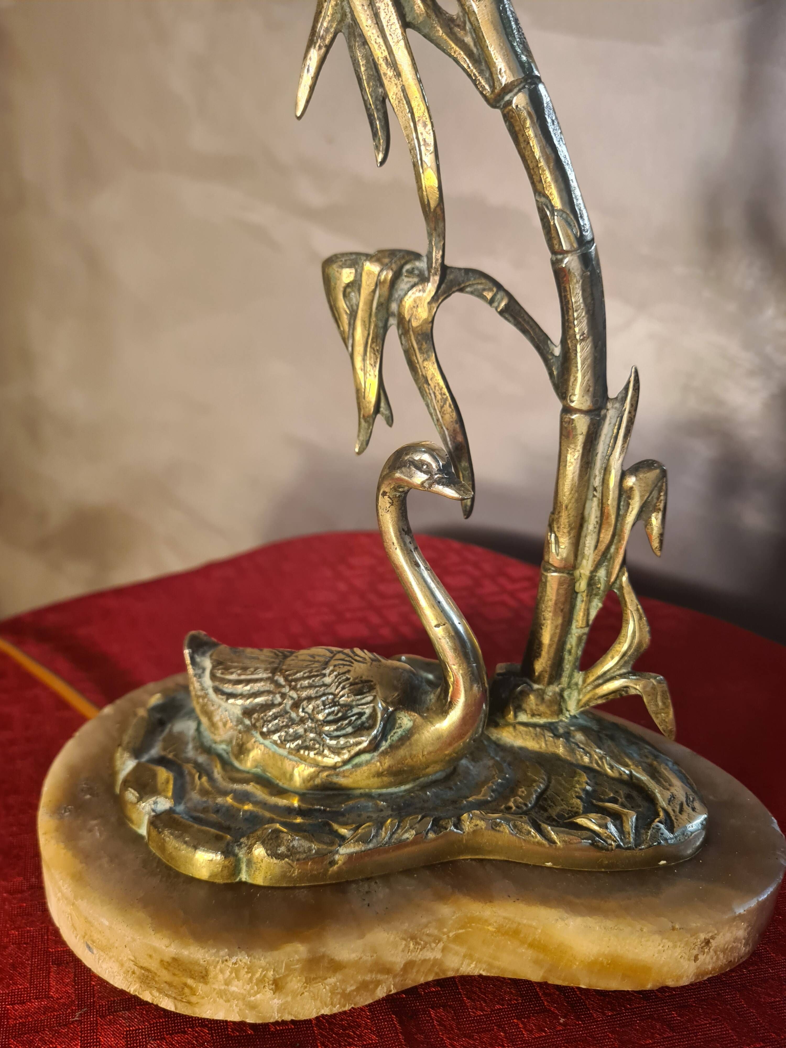 bronze lamp with marble, beautiful work by a bronzier, 1910 at 40 and fine tulip