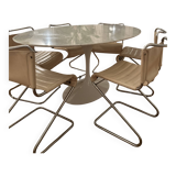 Tulip marble dining table