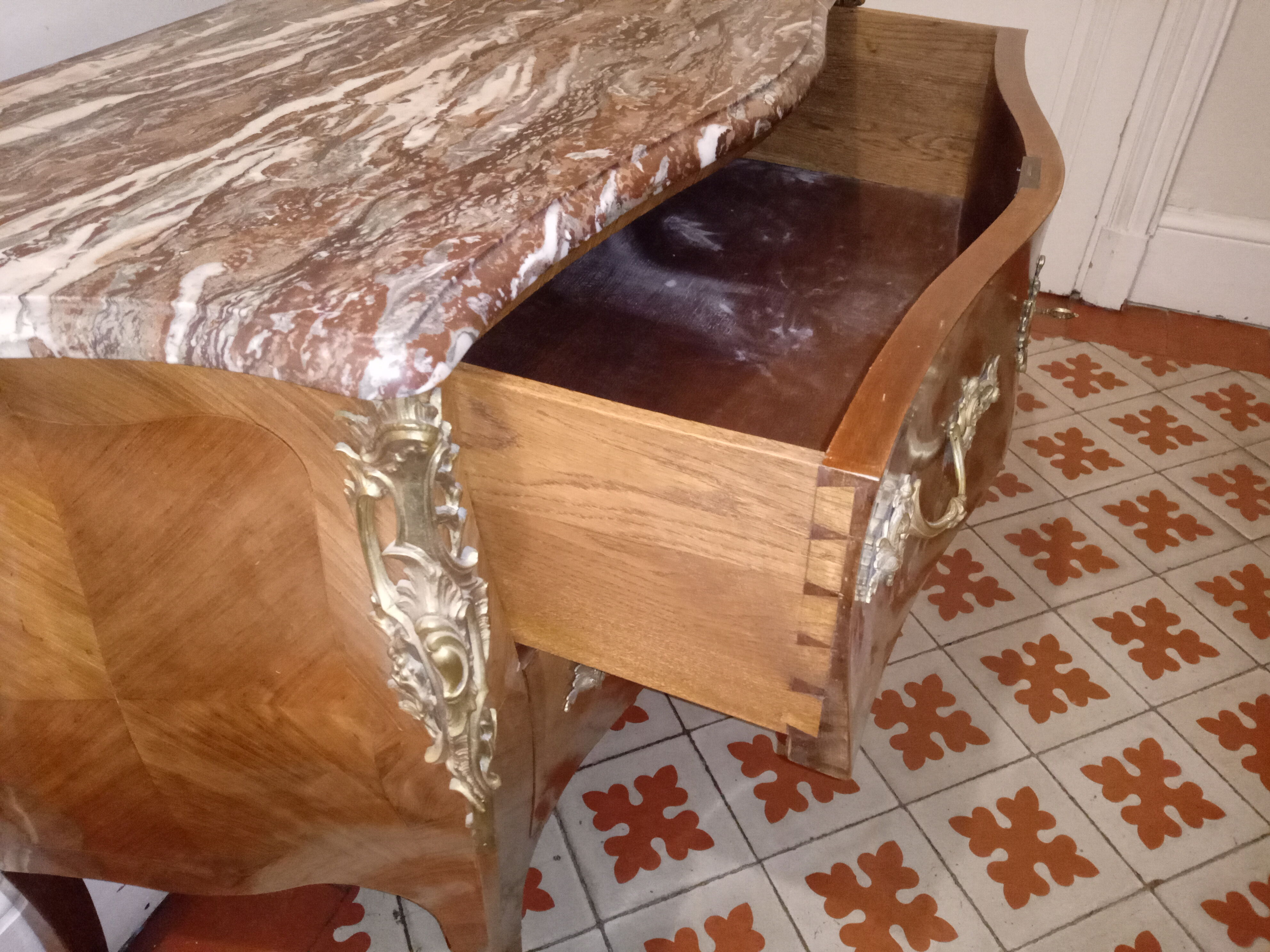 Chest of drawers 2 drawers Louis XV curved rosewood