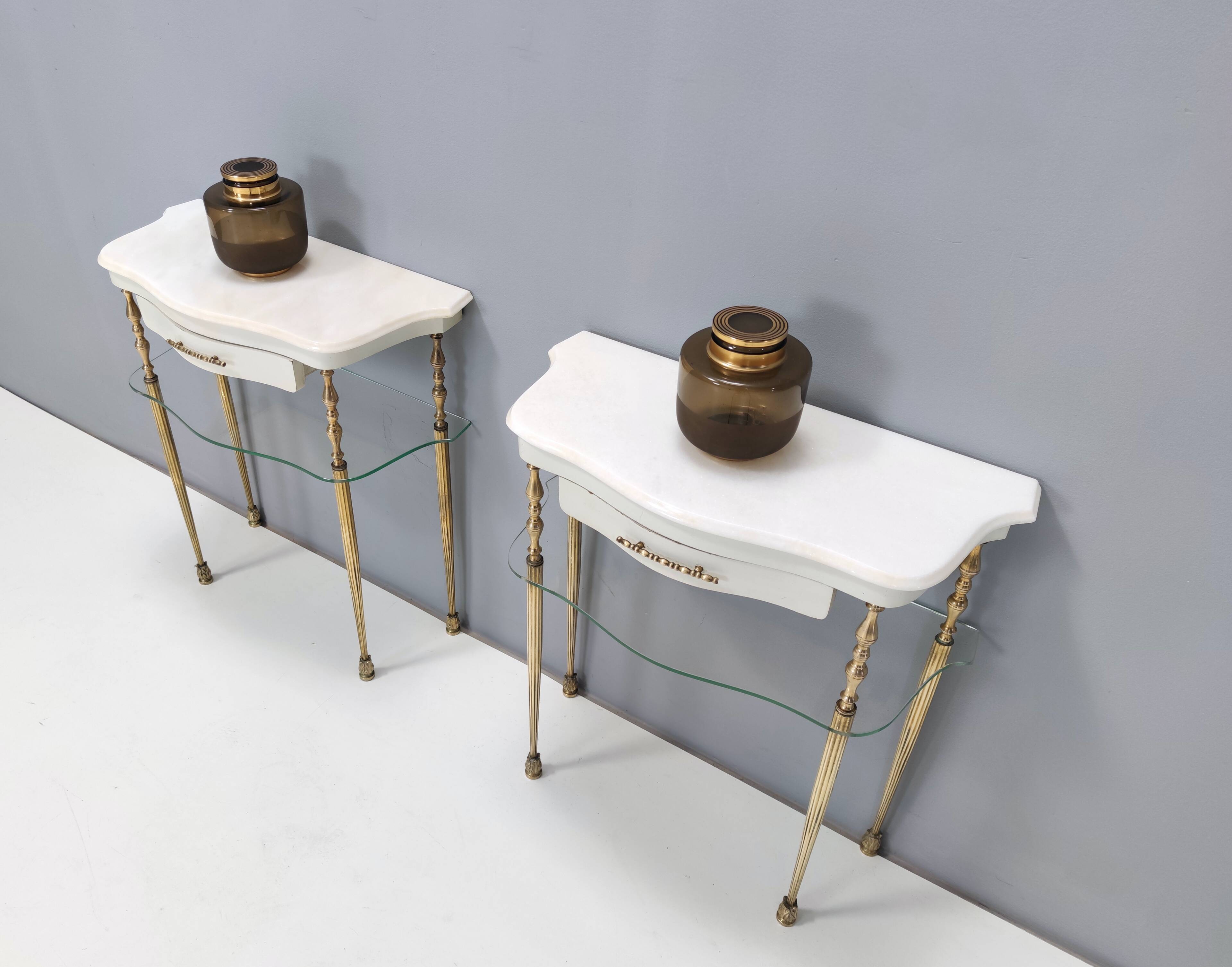Pair of White Lacquered Nightstands with Marble Tops and Glass Shelves, Italy