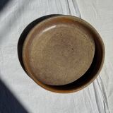 A small vintage circular stoneware deep dish D19