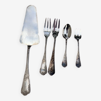 5 silver-plated cutlery, pie server, two forks, small fork and spoon, punch