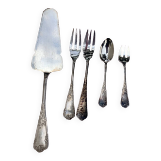 5 silver-plated cutlery, pie server, two forks, small fork and spoon, punch