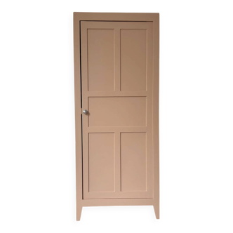 Wardrobe with a door