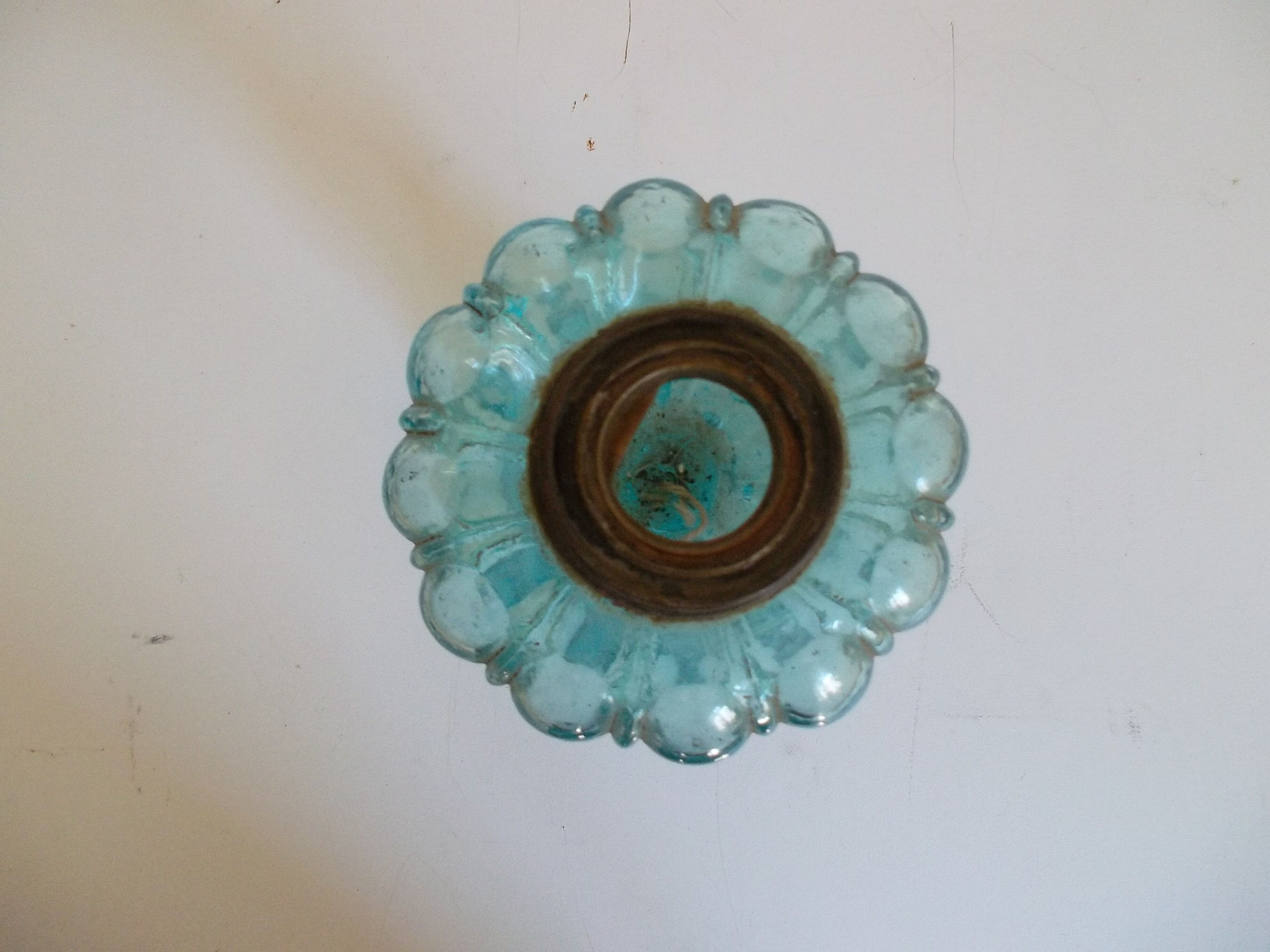 Glass oil lamp foot