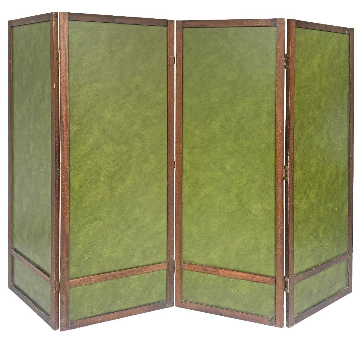 Screen decorated with the four seasons.