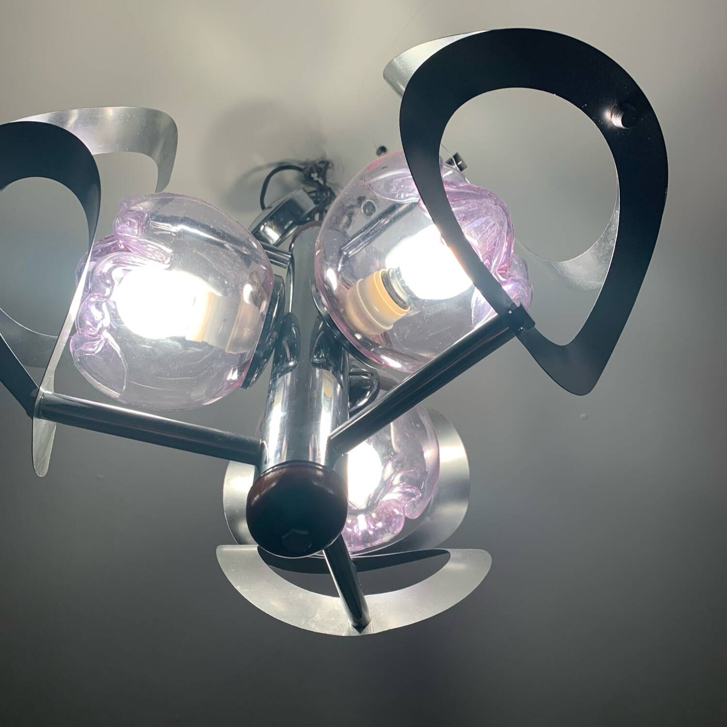 Mazzega Chandelier 3 Lights Globes Murano Mauves Space Age 70's Chrome