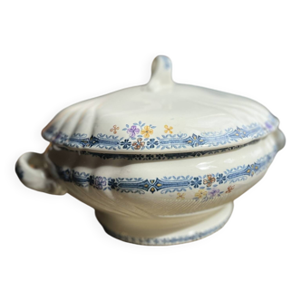 Longwy soup tureen