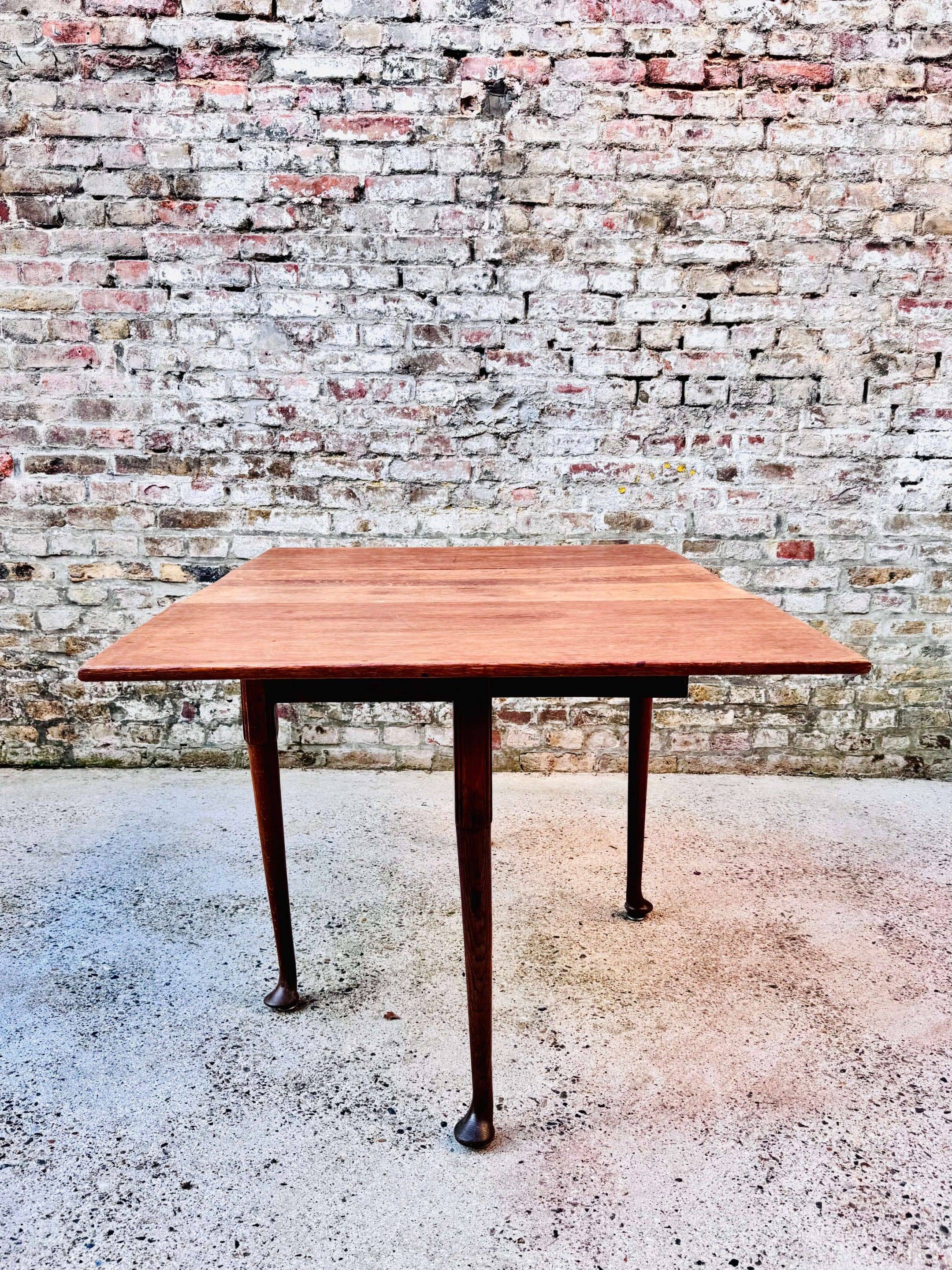 1900 George III solid oak table