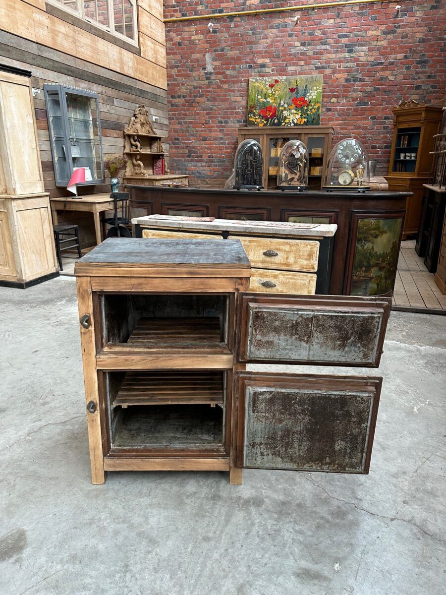 1920s icebox furniture
