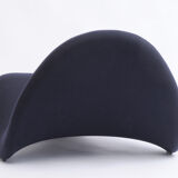 Tongue chair by Pierre Paulin