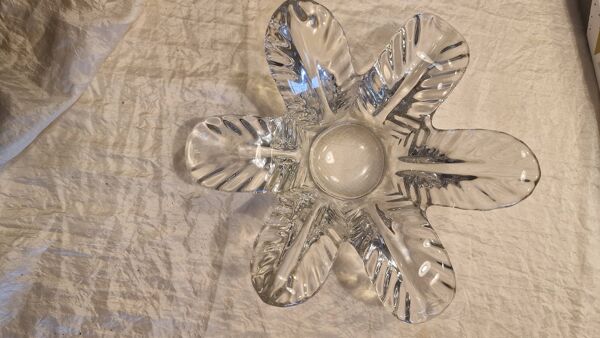 Coupe en cristal Art Vannes France – design floral – années 1950–1970