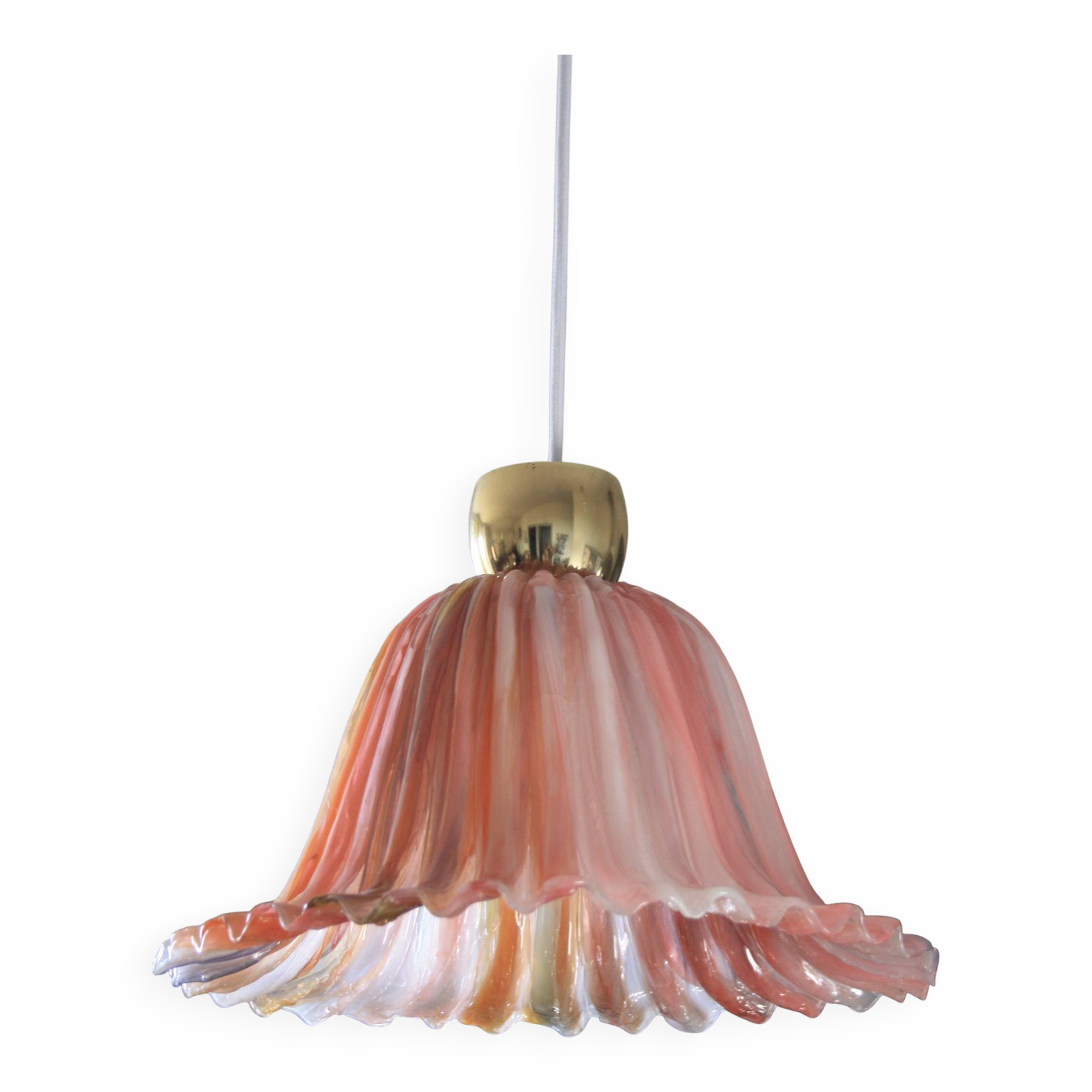 Pink flower suspension