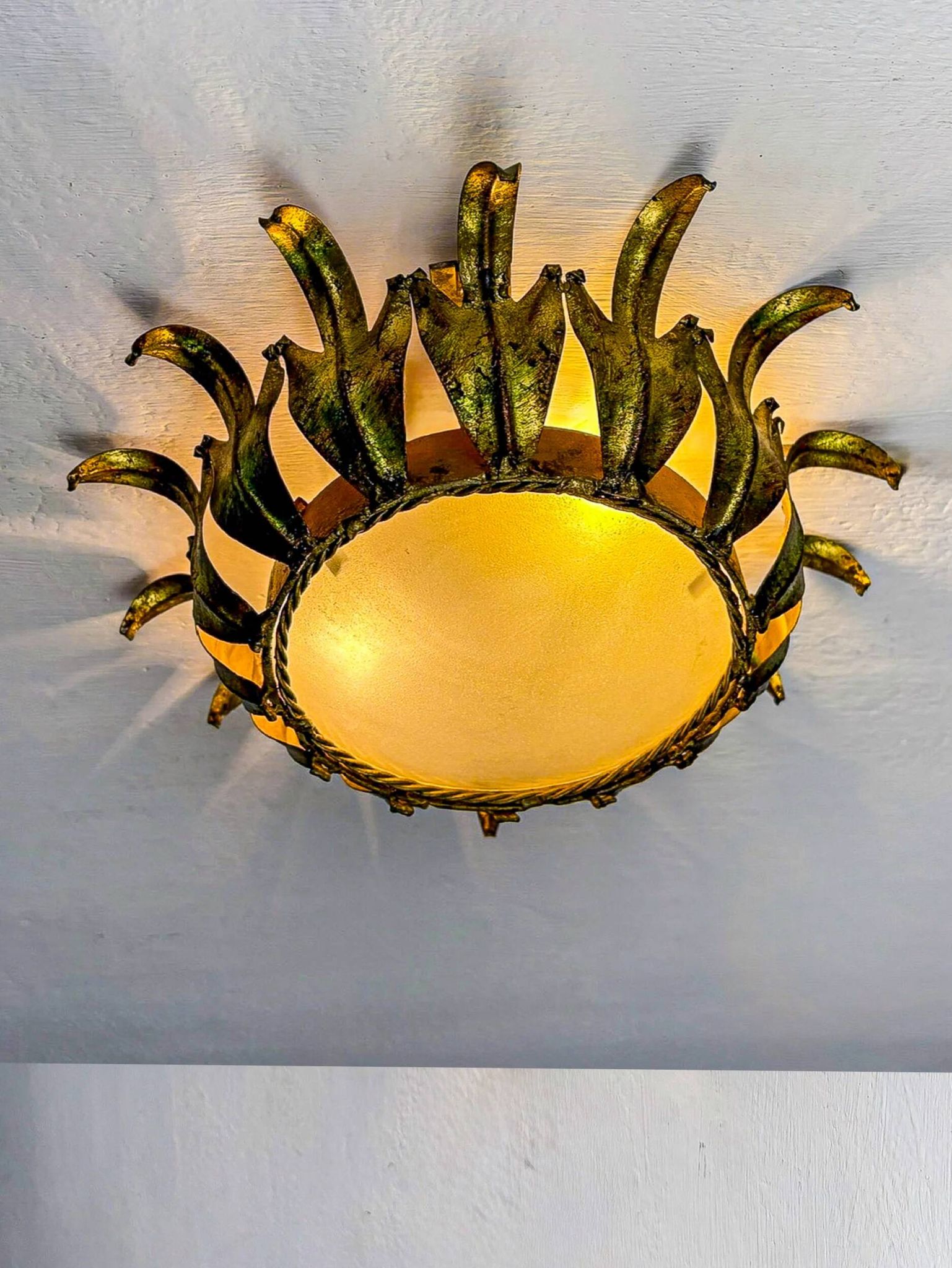 Spanish crown sunburst fixture in gilt metal and frosted glass, 1950s