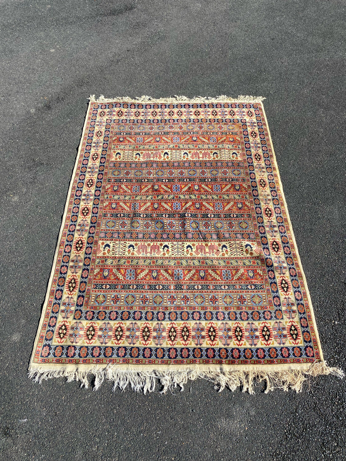 Handmade Tunisian carpet 298 x 203 cm