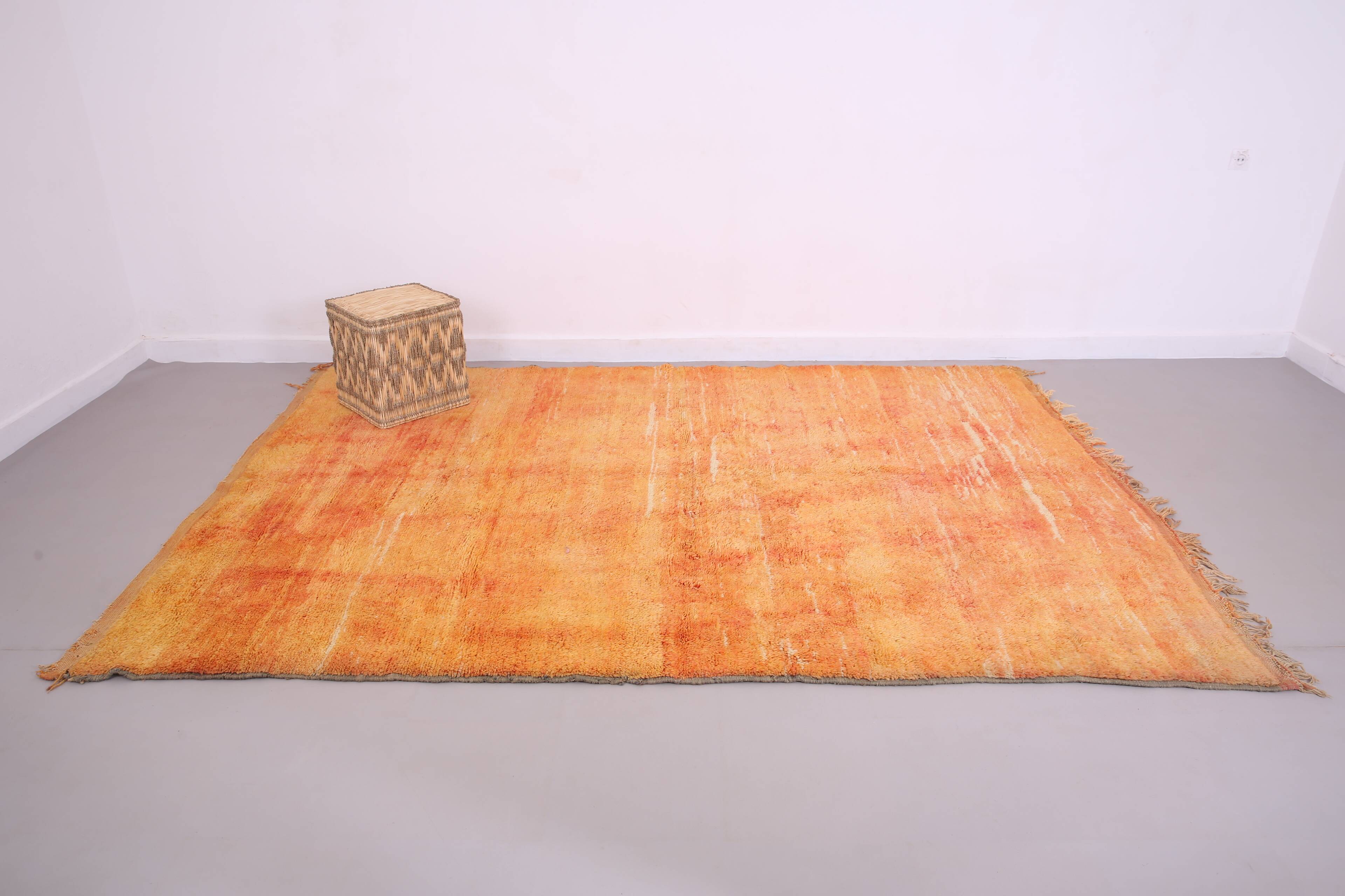 Vintage Moroccan Rug 203 x 281 cm - Handmade Berber Rug - Old Moroccan Rug