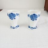 Set of 2 earthenware egg cups with zwiebelmuster