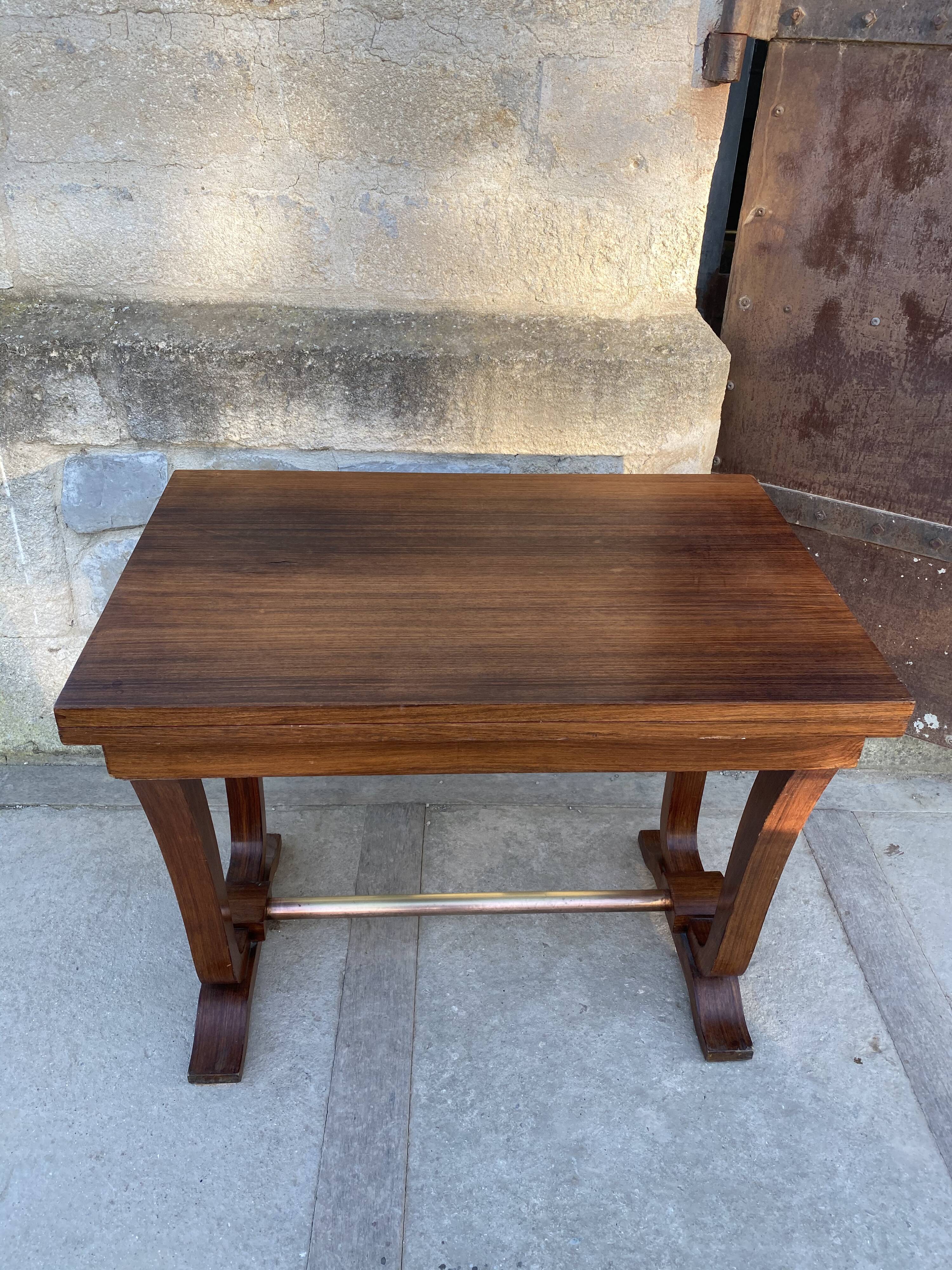 Art Deco wallet table