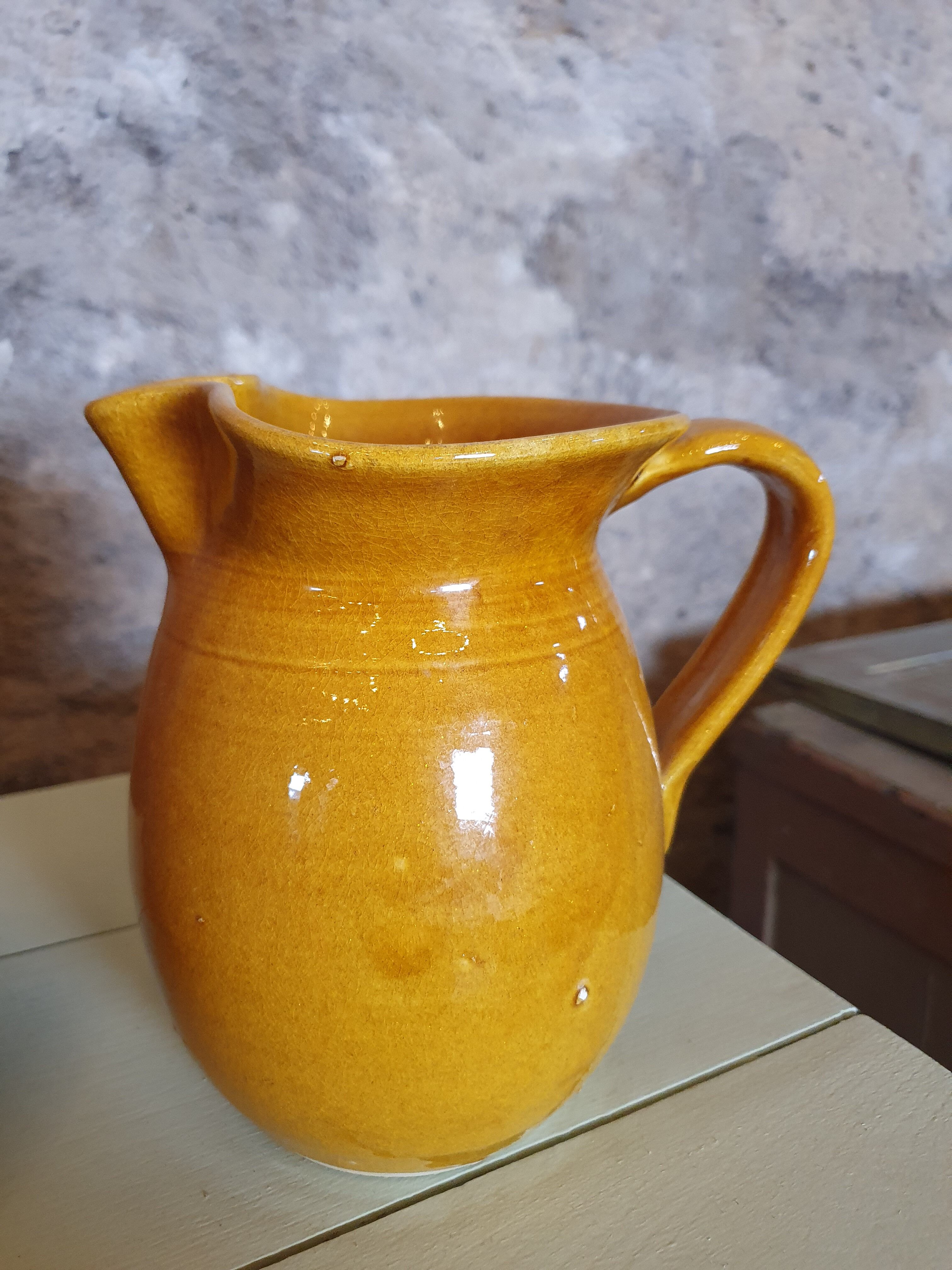 Mustard yellow sandstone decanter