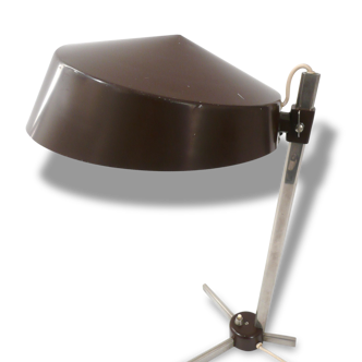 Chocolate plate & 1960 vintage 60s steel desk lamp