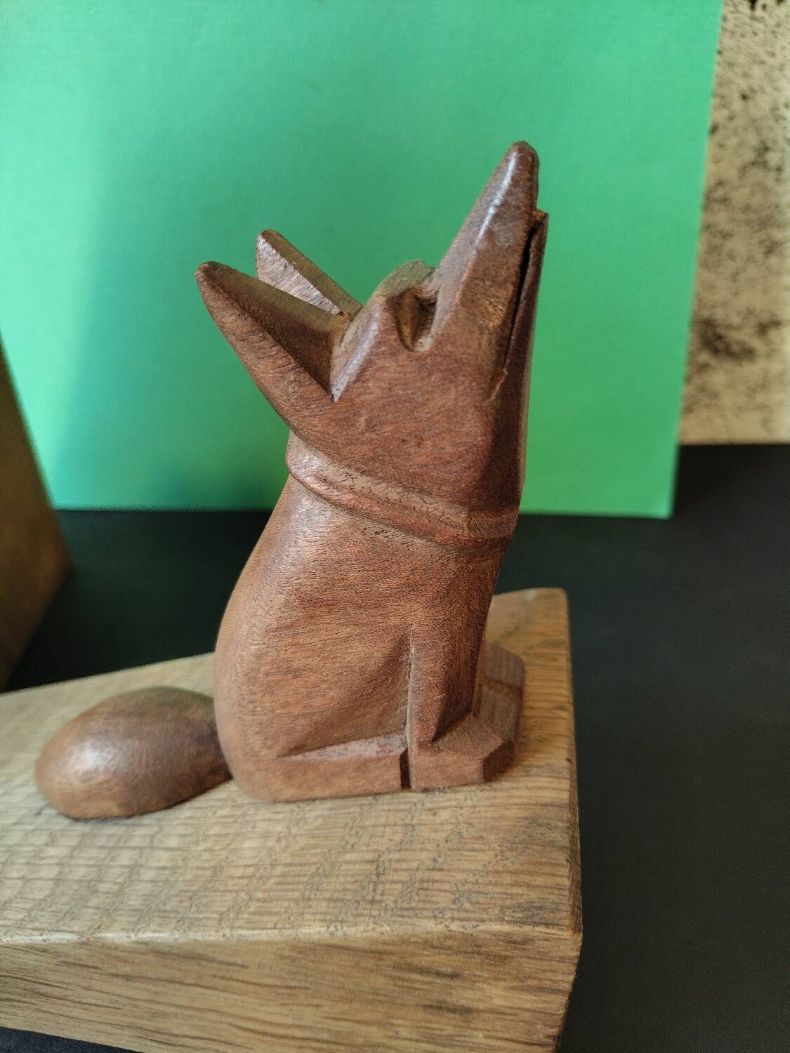 Pair of sculpted oak bookends – The Crow and the Fox