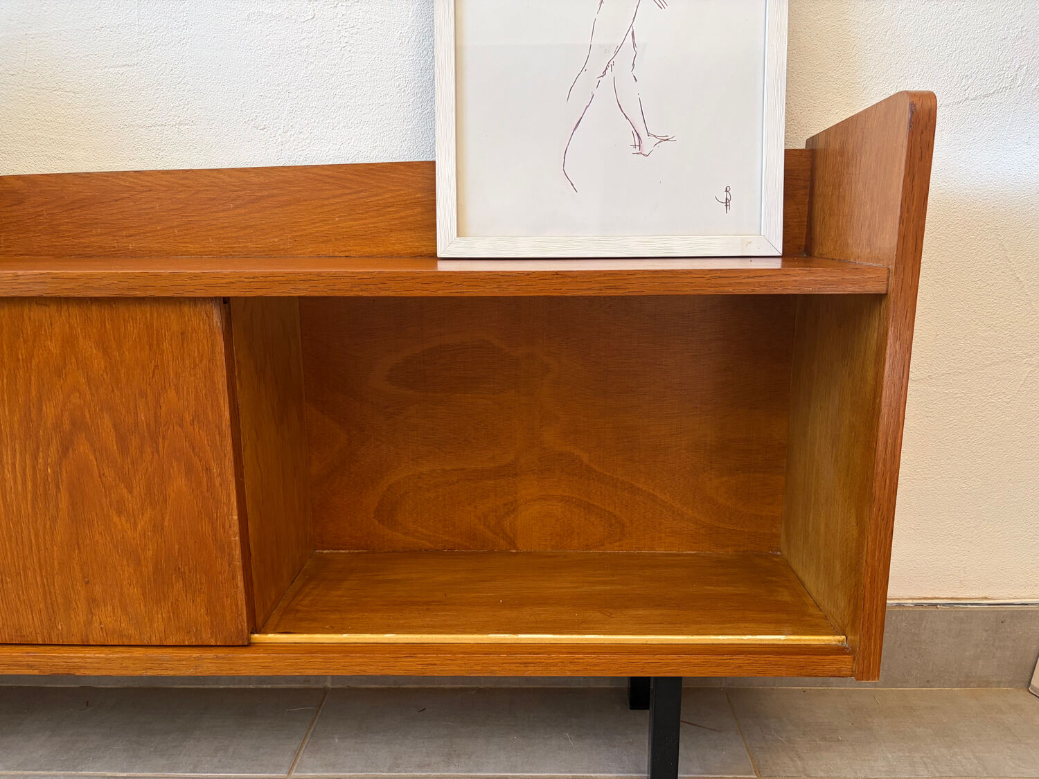 Vintage low enfilade from the 1960s (shallow)