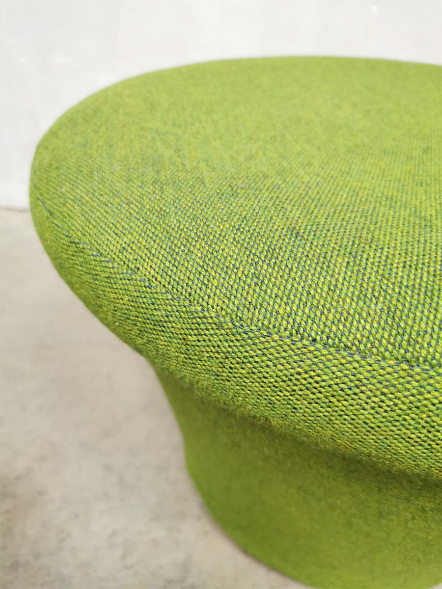 Dutch design Mushroom Ottoman by Pierre Paulin F561 green for  Artifort