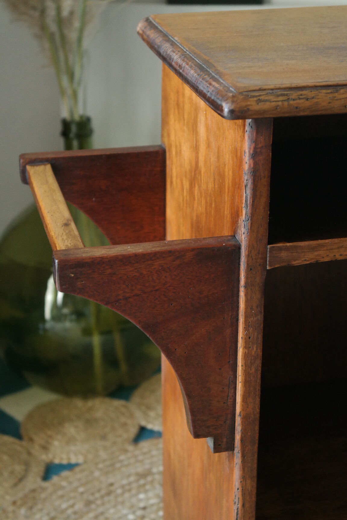 Wooden extra craft furniture