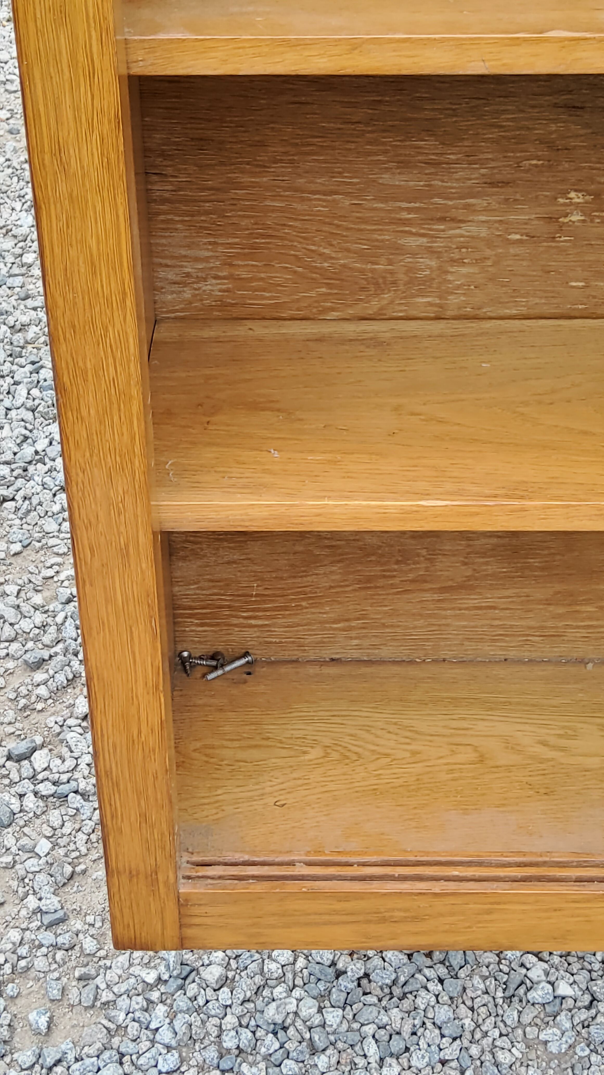 Wall display case from the 50s in solid blond oak