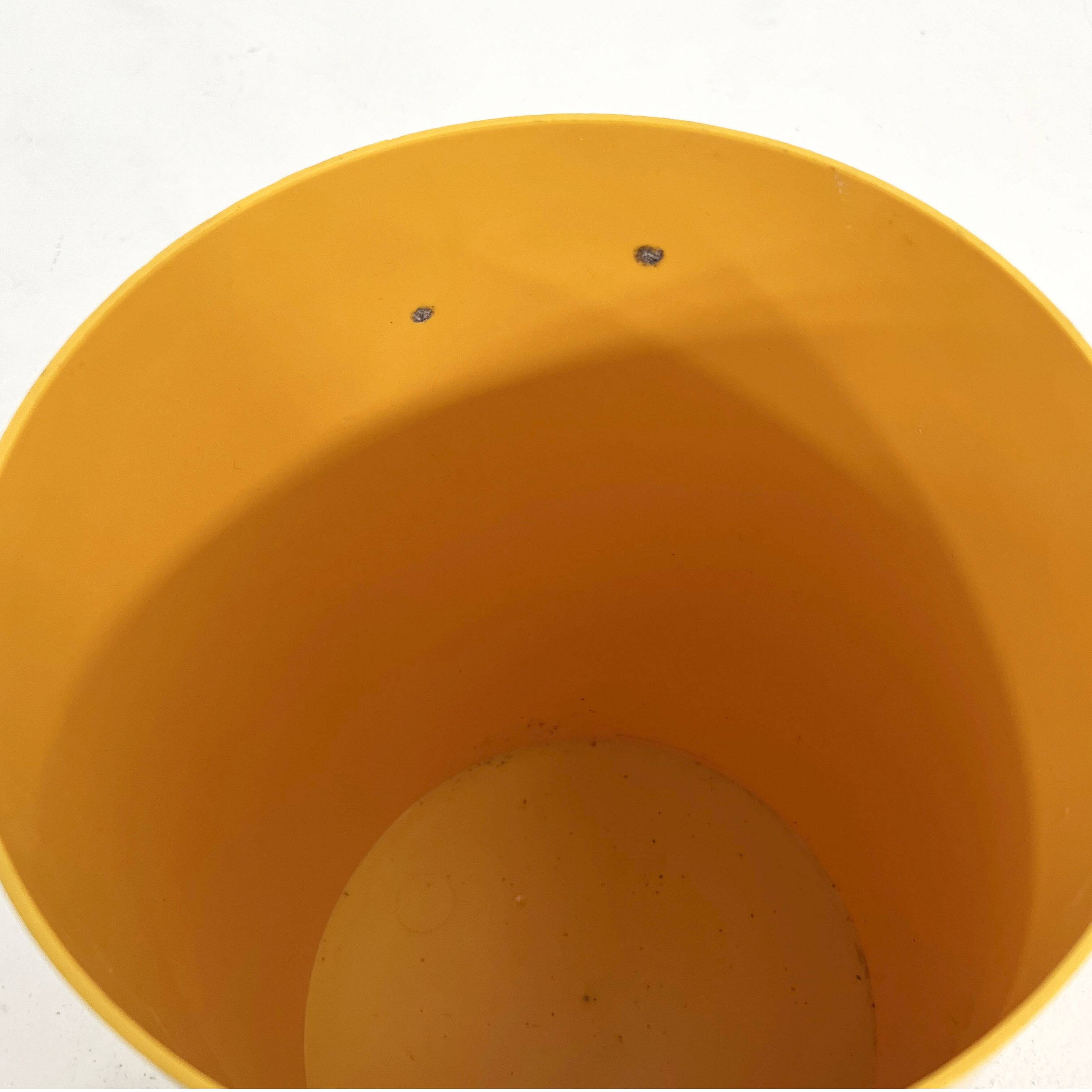 Corbeille, porte-parapluie jaune par Gino Colombini pour Kartell, 1970