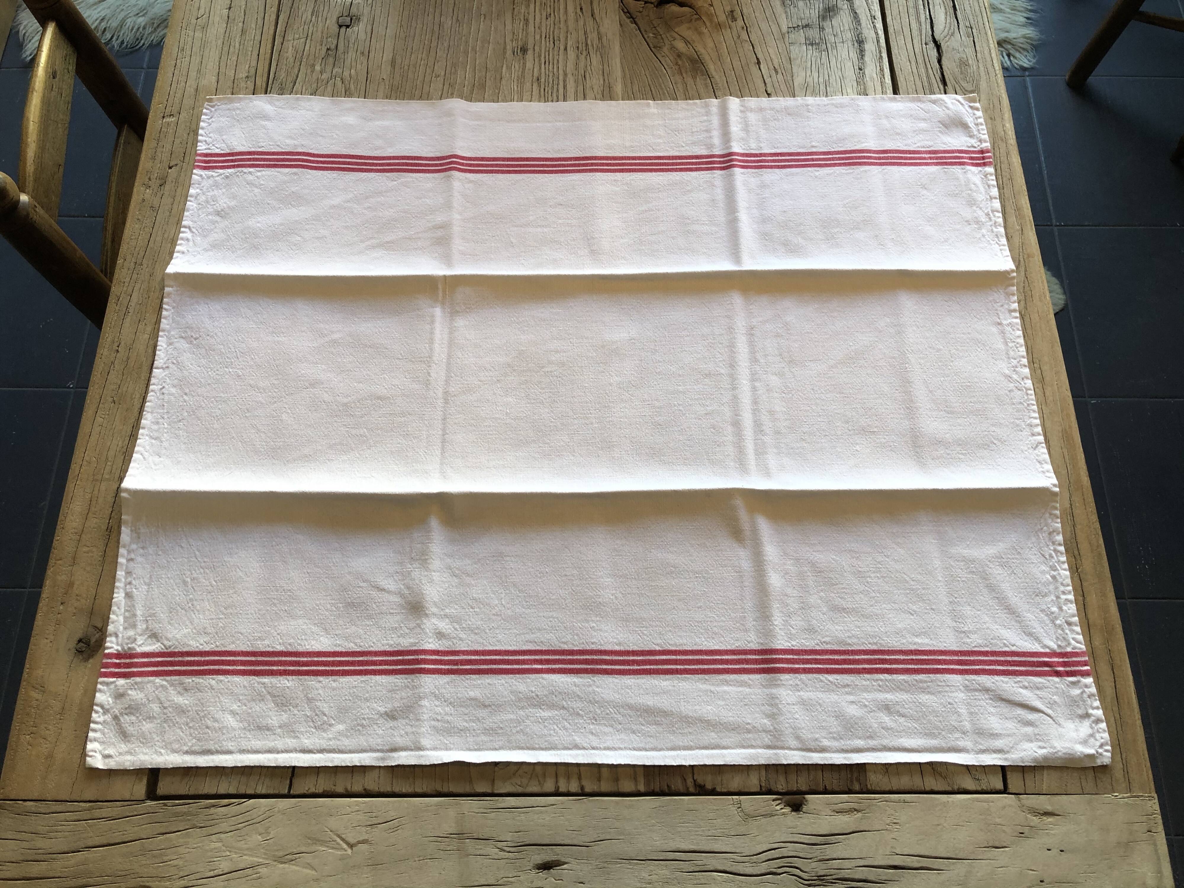 Set of 4 old tea towels 54 x 65 cm