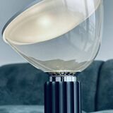 Superb lamp inspired by the iconic Taccia model by Flos.