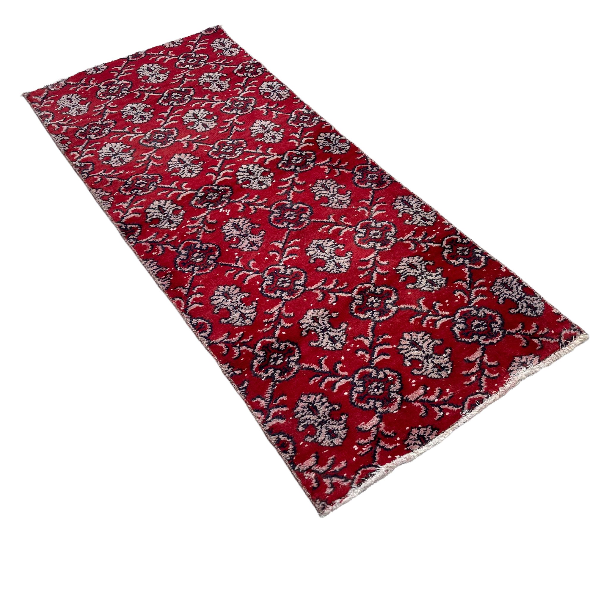 Turkish rug , 166 x 70 cm