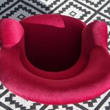 2 antique toad armchairs in red velvet