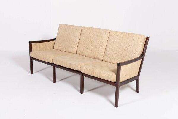 Canapé 3 places par Ole Wanscher pour P. Jeppensen, Danemark années 1960