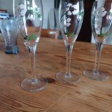 8 flutes à champagne en cristal perrier jouet