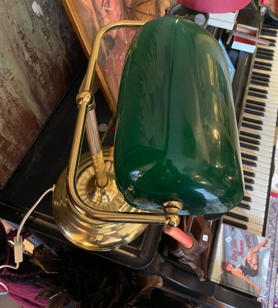 Notary desk lamp, banker, tilting green opaline library