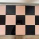 Table basse damier