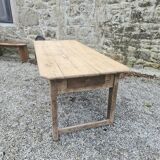 Farmhouse table