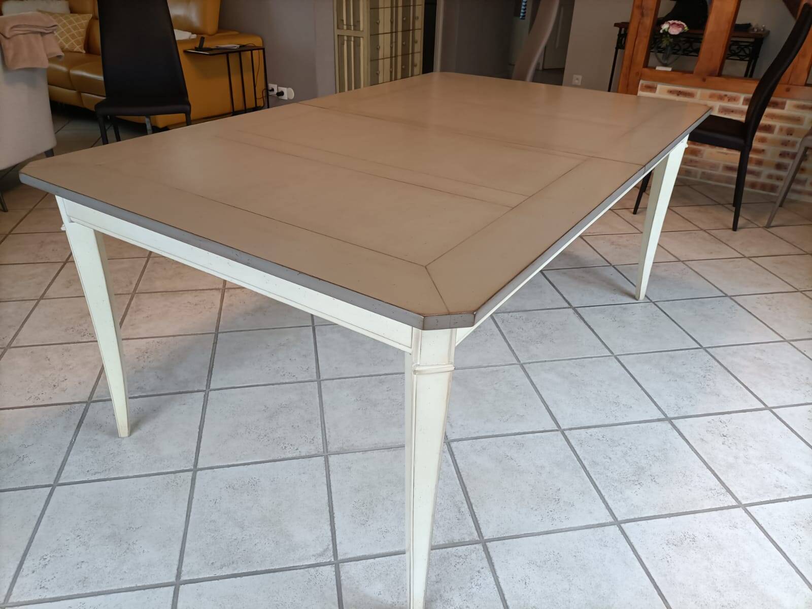 Table a manger crozatier