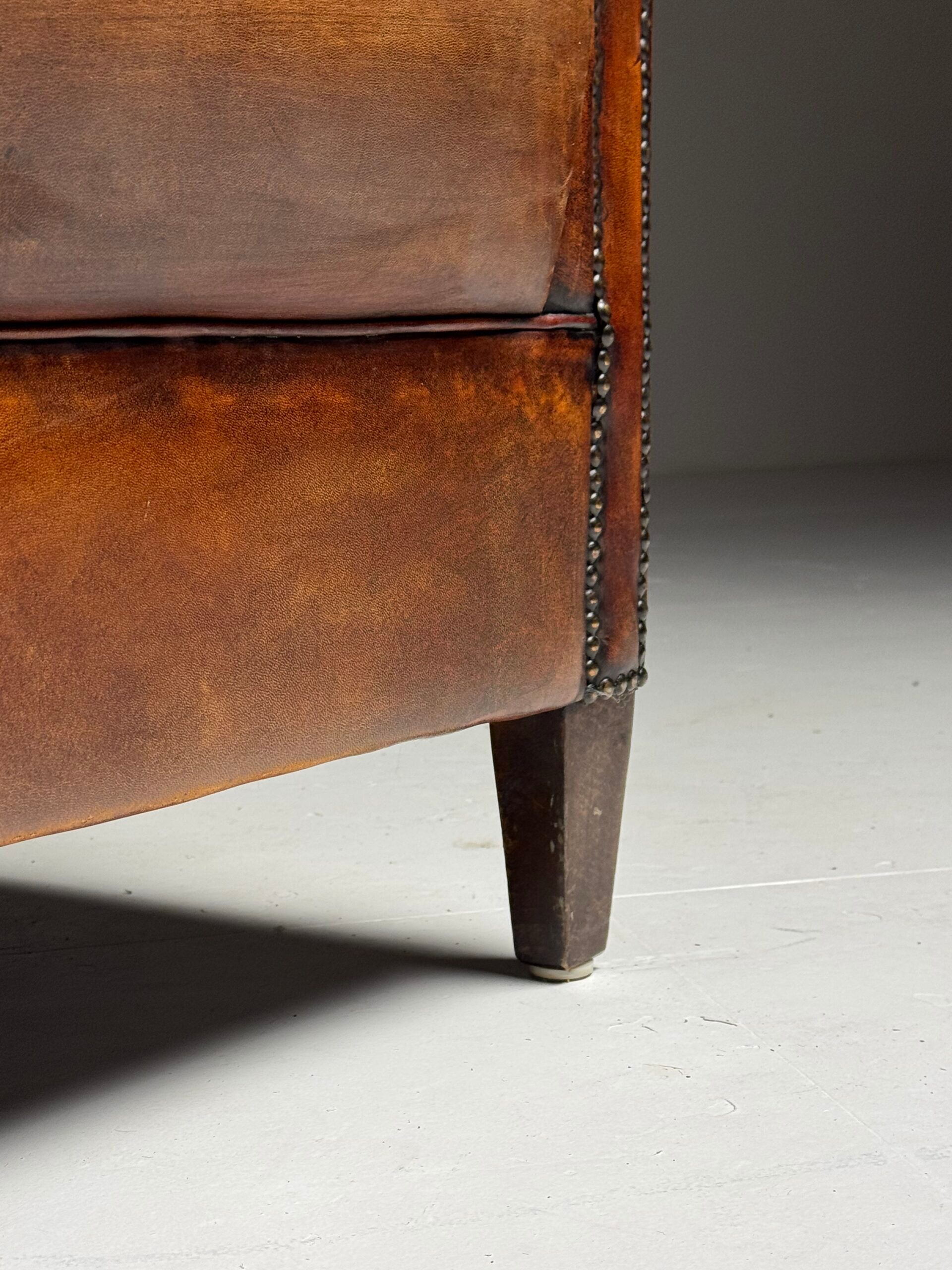 Fauteuil club en peau de mouton 2x classique