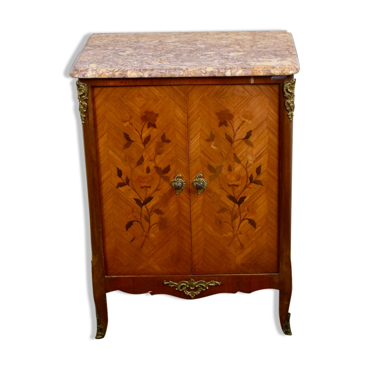 Buffet style Louis XV