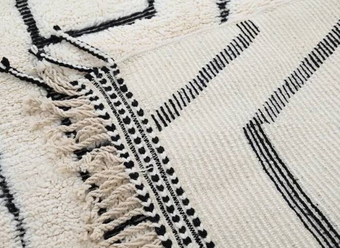 White geometric Beni ouarain rug 200*300 cm