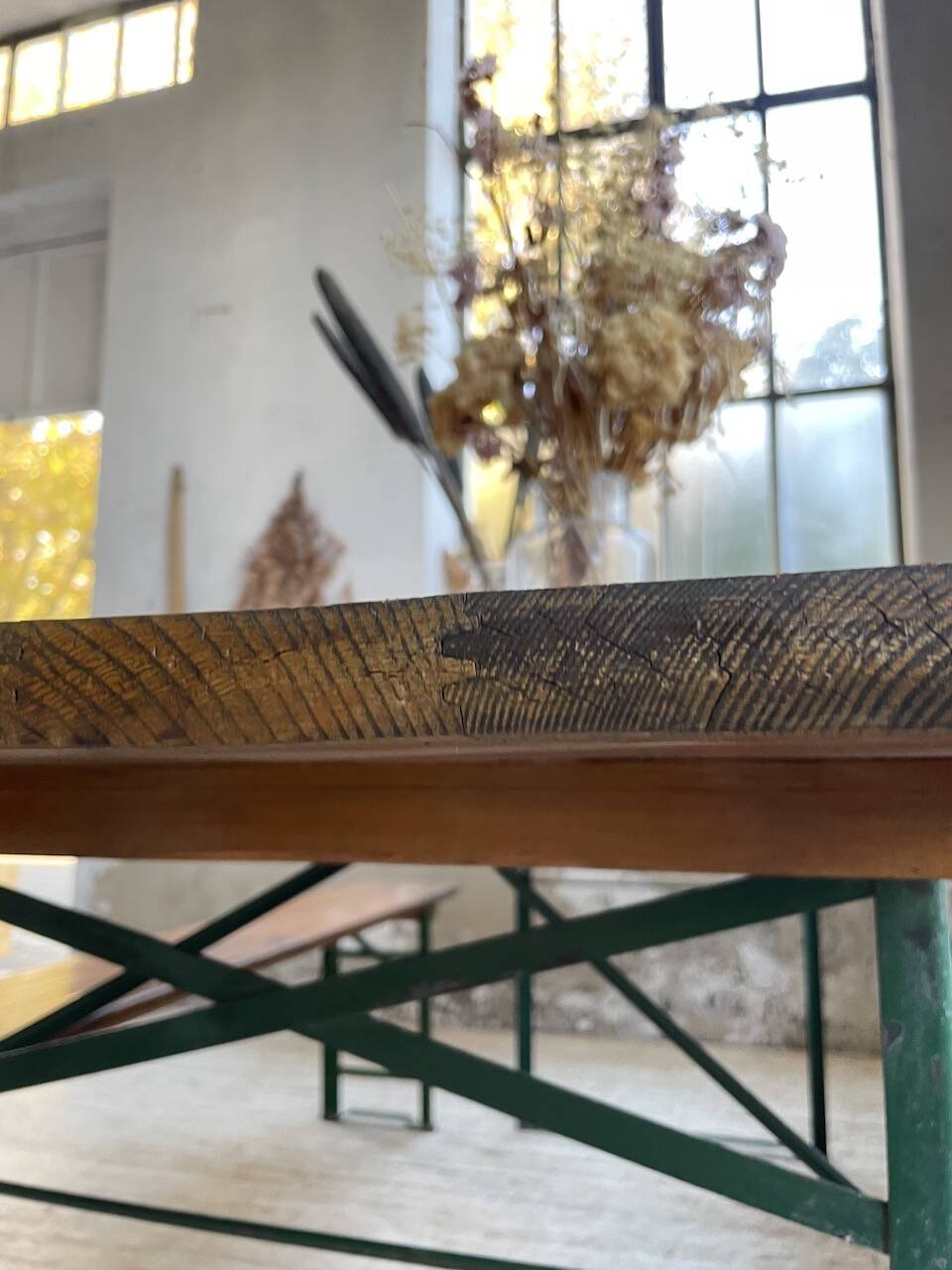 Guinguette table and its 2 benches