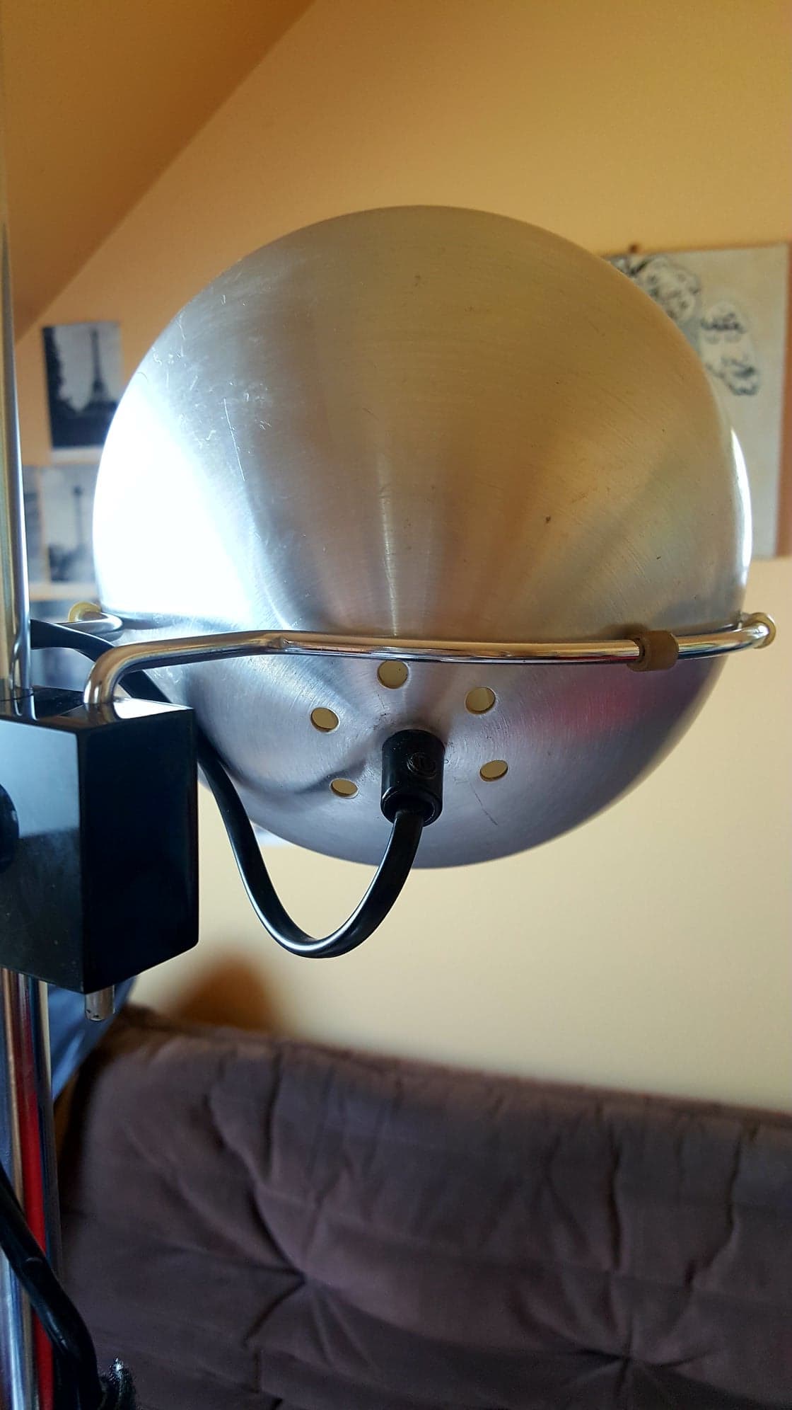 Goffredo Reggiani eyeball lamp