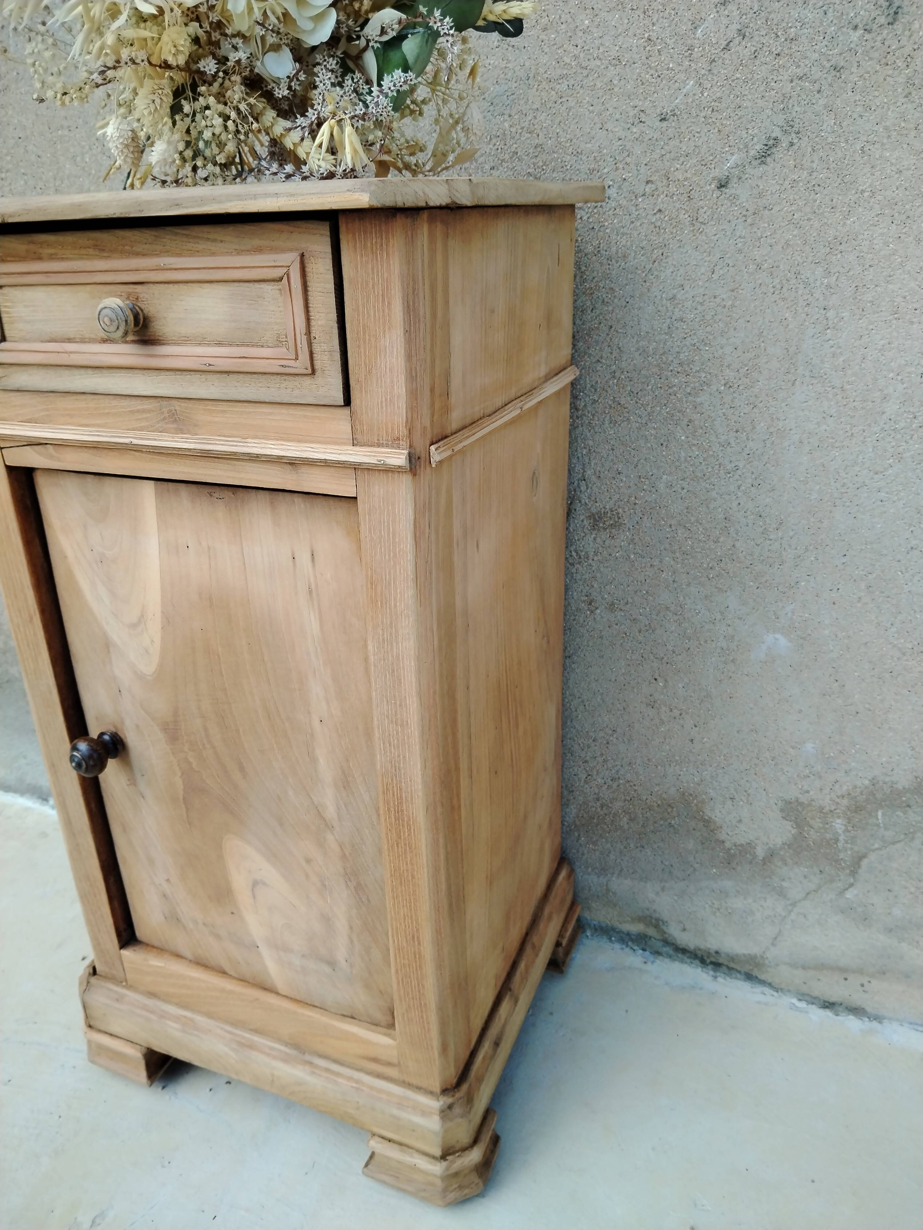 Nightstand
